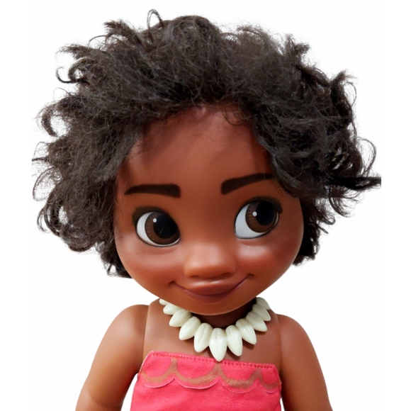 Disney Princess Animator Moana Doll 16 Inches - Picture 4 of 8
